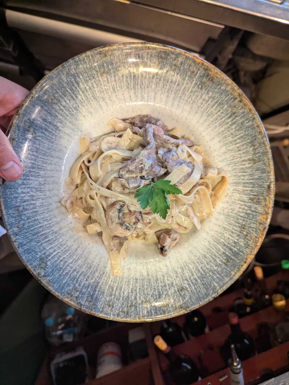 Sultan bei Restaurant Kaspio in Stade